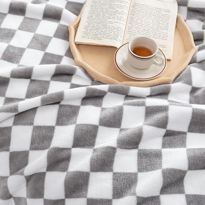 LOMAO Throw Blankets Flannel Blanket - Image 3