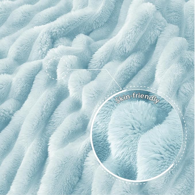 Exclusivo Mezcla Queen Size Flannel Fleece Blanket, Super Soft Striped Jacquard - Image 5