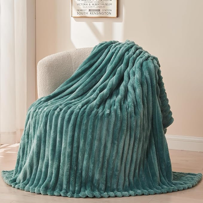 NEWCOSPLAY Super Soft Twin Blanket Light Teal Premium Silky Flannel Fleece 3D by NEWCOSPLAY