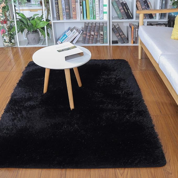 Merelax Soft Modern Indoor Shaggy Area Rug by Merelax