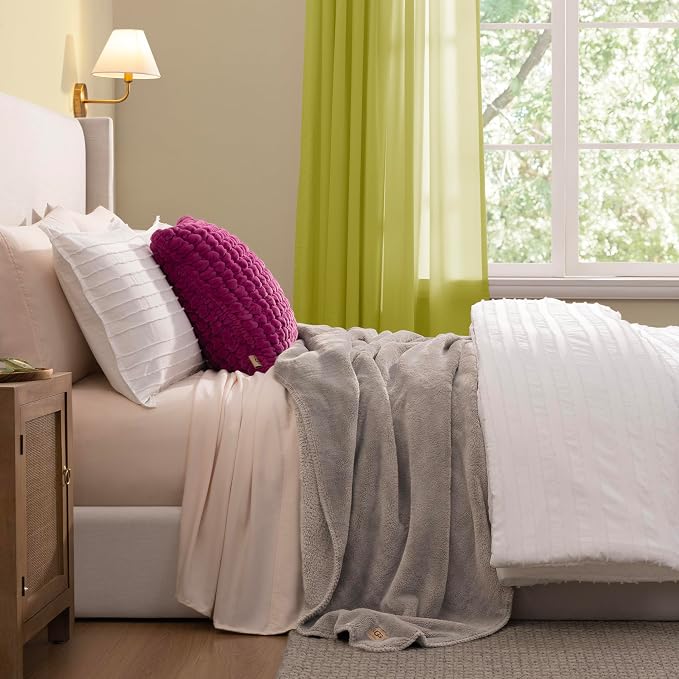 UGG Whitecap King Blanket for Bed, Fleece Cozy Soft Blanket, Luxury Warm Extra - Image 4