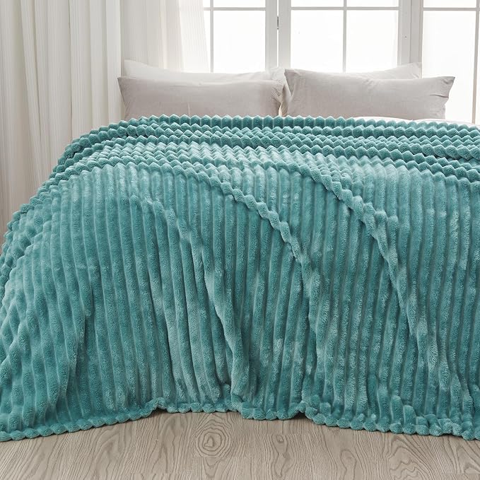 NEWCOSPLAY Super Soft Throw Blanket Light Teal Premium Silky Flannel Fleece 3D - Image 9