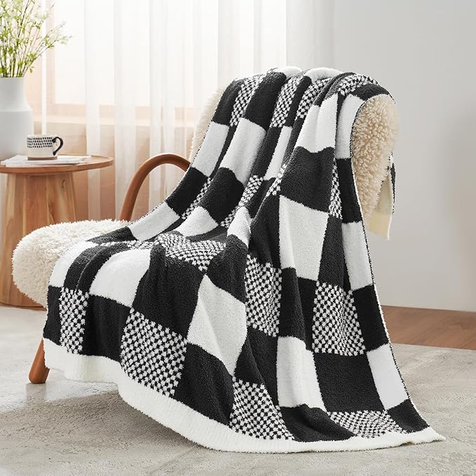 Snuggle Sac Checkered Blanket, 50x60 inches by SnuggleSac