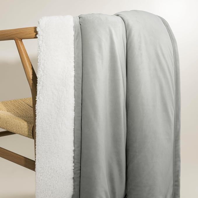 UGG Bliss Throw Blanket Plush Soft Fleece Fluffy Blankets - Image 5