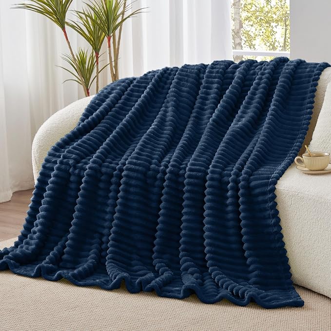 BEDELITE Fleece Throw Blanket for Couch - Image 6