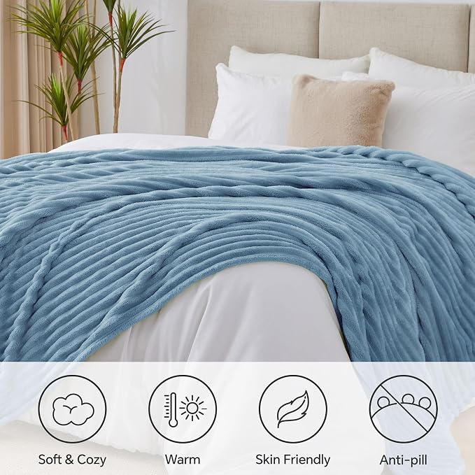 BEDELITE Full Size Blanket for Bed, 300GSM Soft & Warm Fleece Light Blue Blanket - Image 7