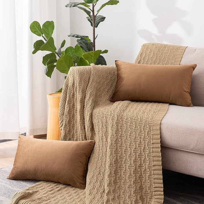 NiNi ALL Decorative Throw Pillow Covers Pack of 2, Velvet Cushion Case - Image 2