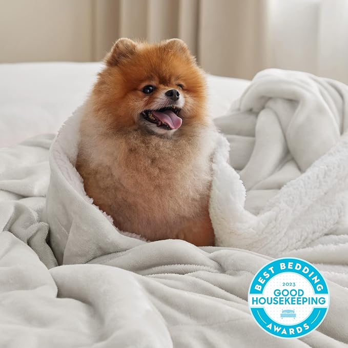 Bedsure GentleSoft Sherpa Fleece Blankets King Size - Image 2