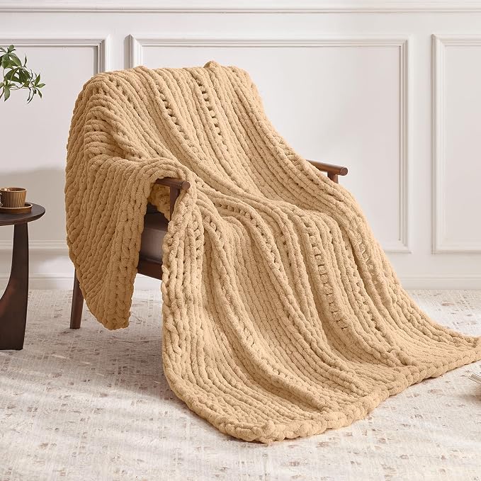 Negwoo Chunky Knit Throw Blanket, Handmade Beige Crochet Big Thick Blanket - Image 2