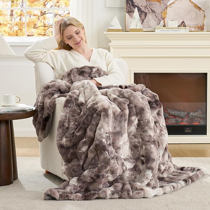 Cozy Bliss Deluxe Striped Rabbit Faux Fur Throw Blanket, Soft Fluffy Warm Plush - Image 2