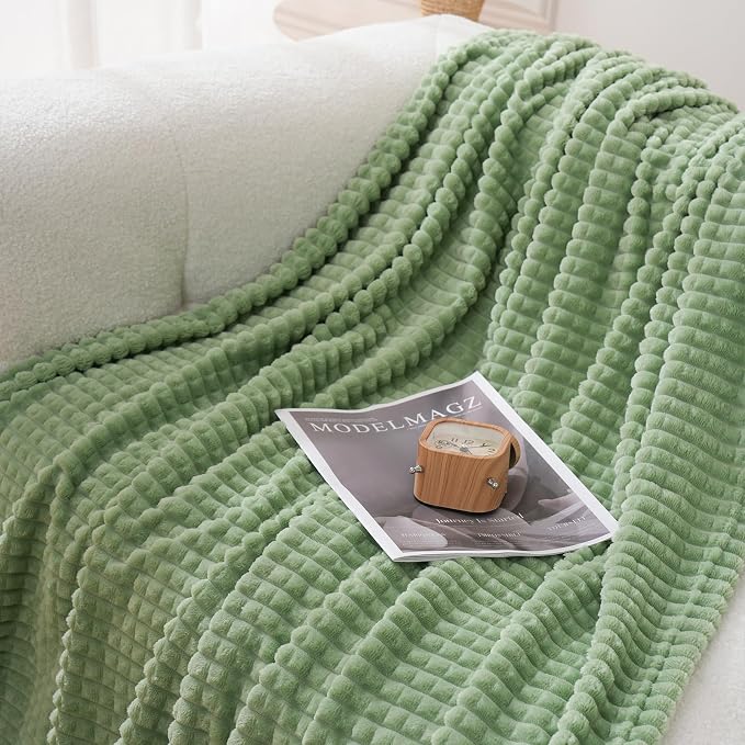 Puncuntex Flannel Fleece Throw Blanket Sage Green 108"×90", Super Soft Plush - Image 6