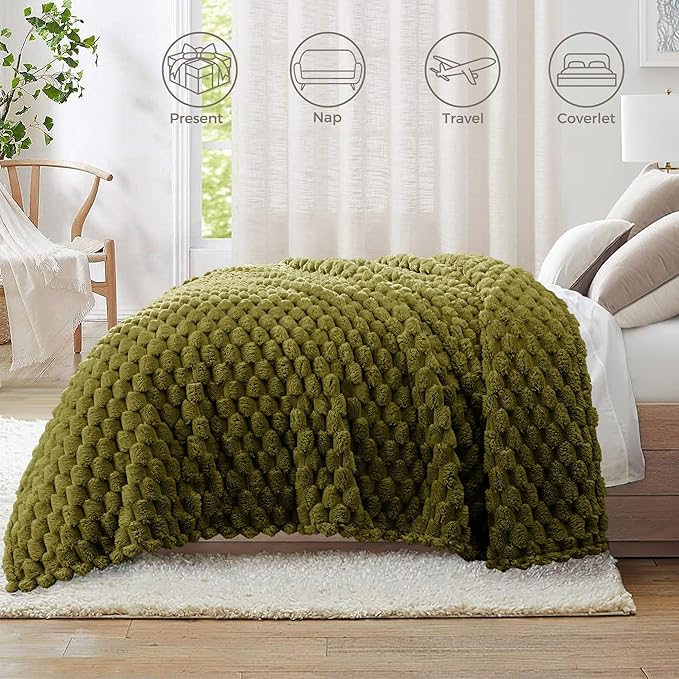 Whale Flotilla Twin Size Blanket - Image 5