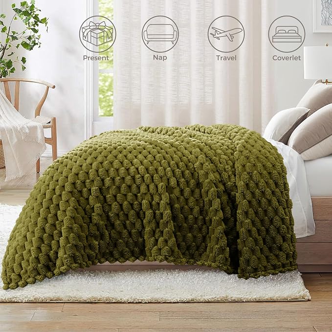 Whale Flotilla Queen Size Blanket - Image 5