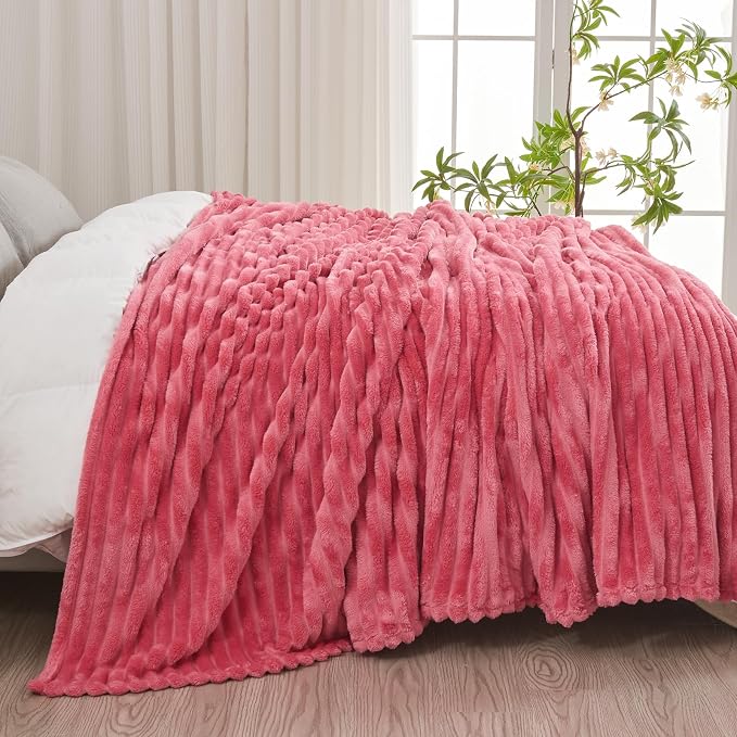 NEWCOSPLAY Super Soft Queen Blanket Coral Pink Premium Silky Flannel Fleece 3D - Image 4
