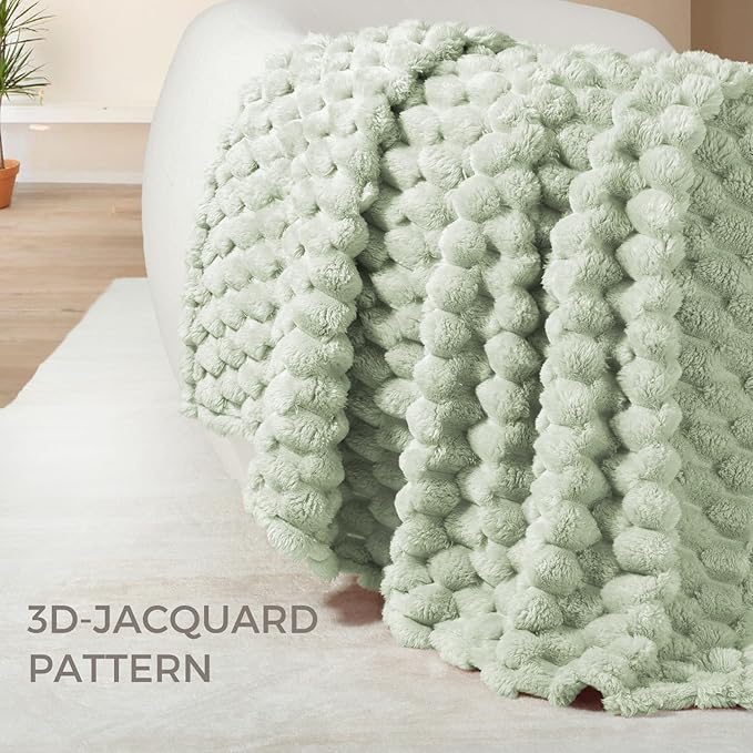 Whale Flotilla Queen Size Blanket - Image 7