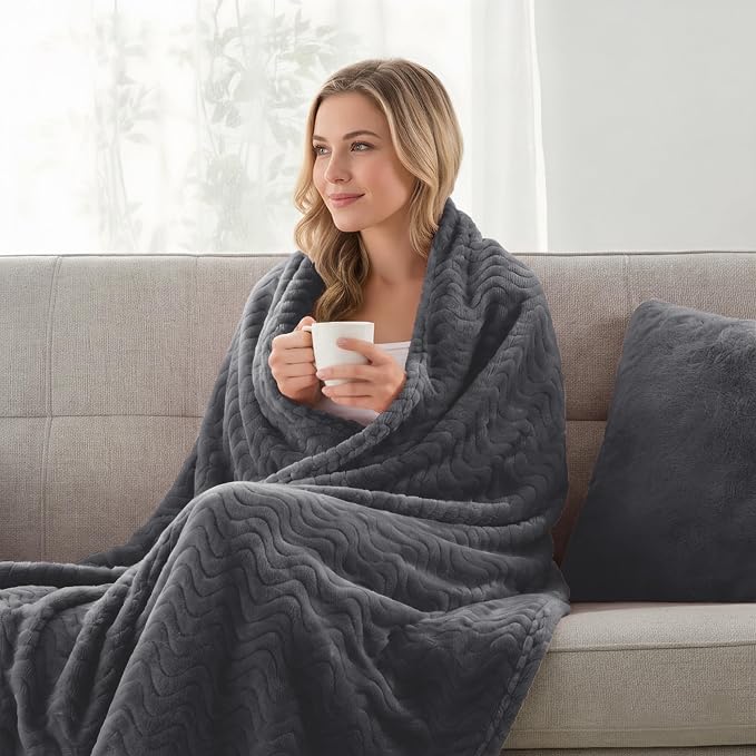 Exclusivo Mezcla Queen Blanket for Bed, Cozy Lightweight Fleece Blankets for - Image 3