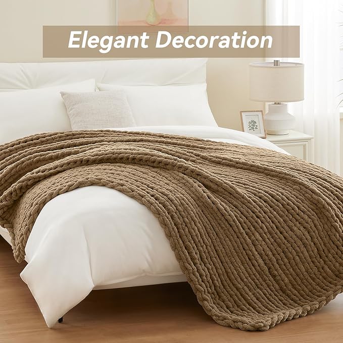 Negwoo Chunky Knit Throw Blanket, Handmade Light Brown Crochet Big Thick Blanket - Image 2