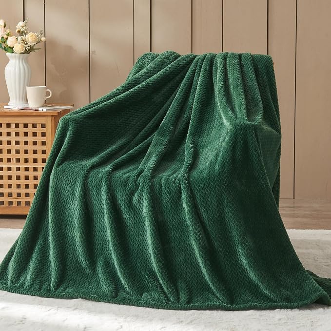 NEWCOSPLAY Super Soft Throw Blanket Dark Green Premium Silky Flannel Fleece by NEWCOSPLAY