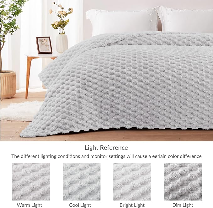 Whale Flotilla Twin Size Blanket - Image 4