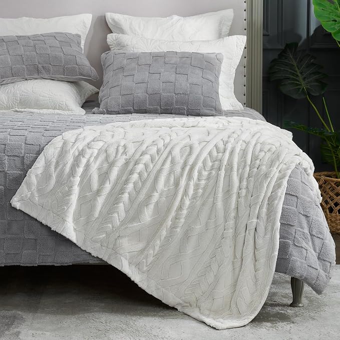 Cozy Bliss Faux Fur Throw Blanket - Image 7