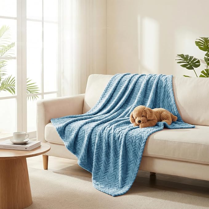 Exclusivo Mezcla Soft Fleece Throw Blanket - Image 3
