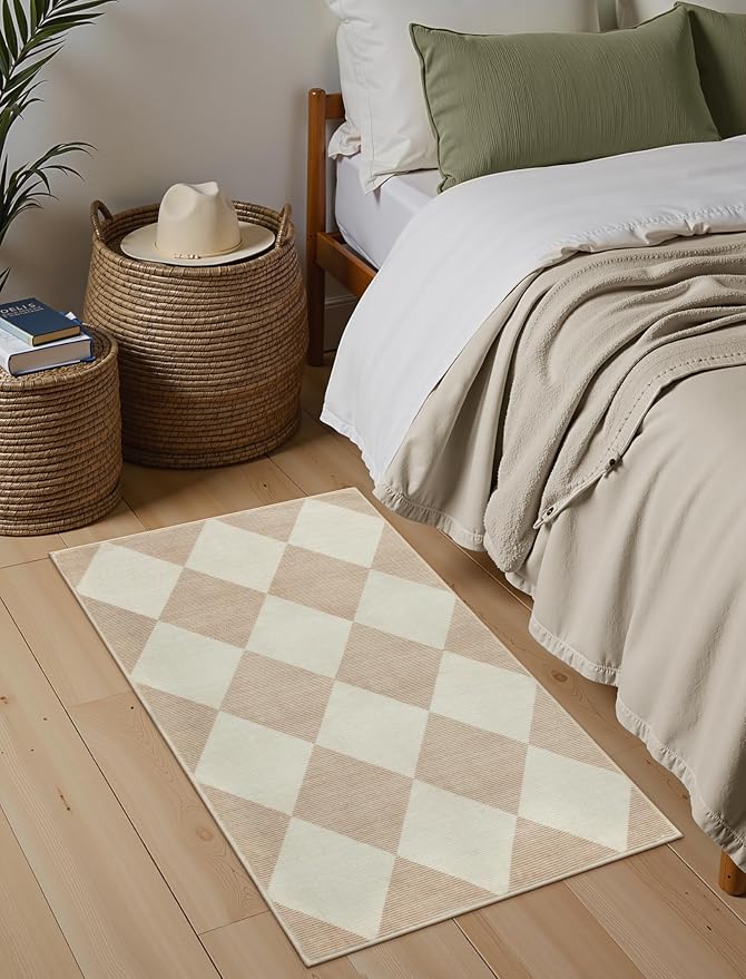 Beeiva Checkered Print Washable Indoor Door Mats - Image 8