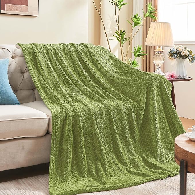 inhand Sage Green Fleece King Blanket - Image 2