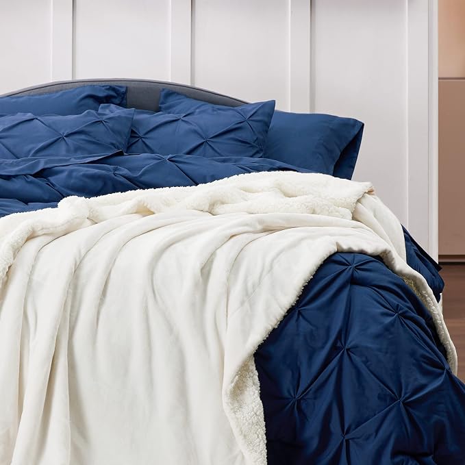 Bedsure GentleSoft Sherpa Fleece Twin Size Blanket - Image 4