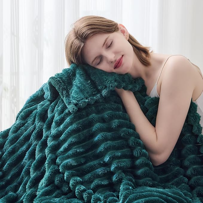 NEWCOSPLAY Super Soft Throw Blanket Dark Teal Premium Silky Flannel Fleece 3D - Image 4