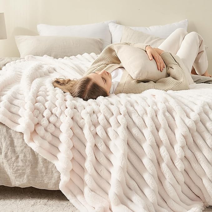 NEWCOSPLAY Super Soft Twin Blanket Ivory Premium Silky Flannel Fleece 3D Ribbed - Image 4