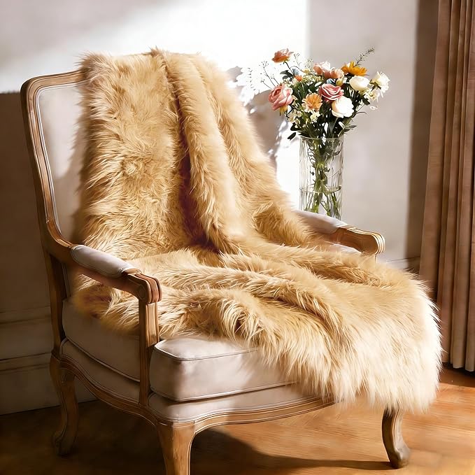 Ultra Soft Faux Fur Rug, Fluffy Shaggy 2 x 3 Ft Small Area Rug - Image 6