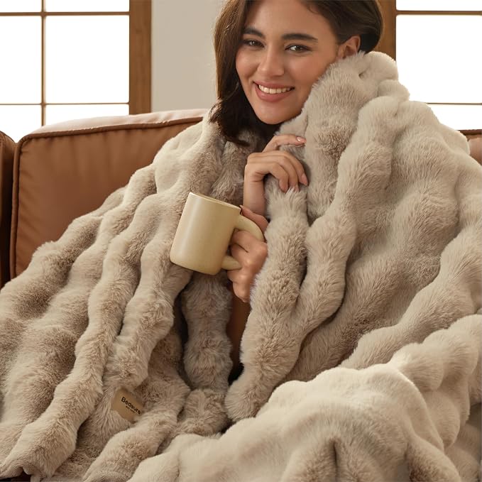 Bedsure GentleSoft Fluffy Fuzzy Twin Blanket, Soft Cozy Fleece Faux Fur Blanket by BEDSURE