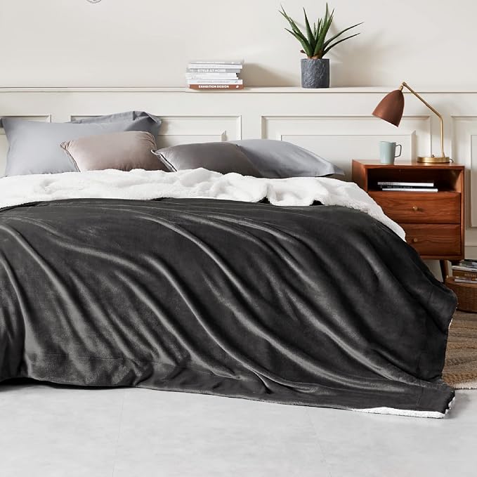 Bedsure GentleSoft Sherpa Fleece Blankets King Size - Image 3