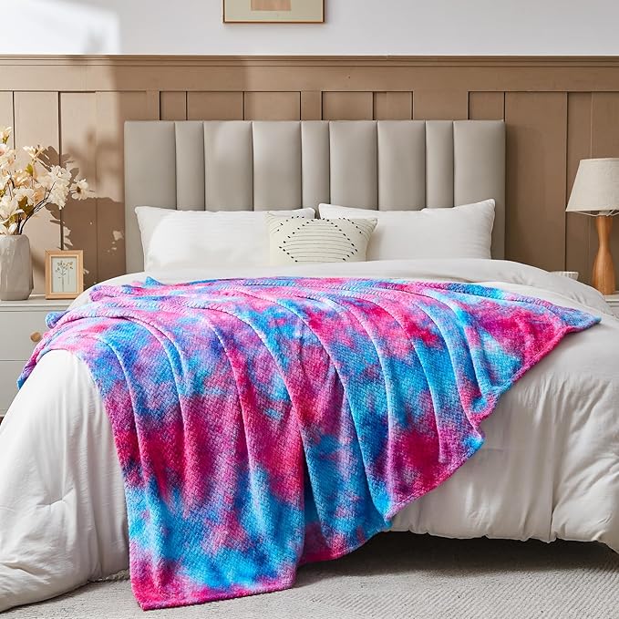 NEWCOSPLAY Super Soft Throw Blanket Deep Purple Rainbow Premium Silky Flannel - Image 4
