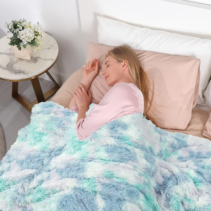 Tuddrom Decorative Extra Soft Faux Fur Blanket Queen Size 80"x90", Solid - Image 3