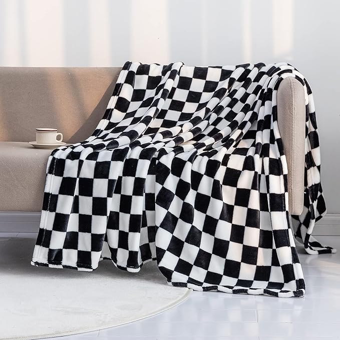LOMAO Throw Blankets Flannel Blanket by LOMAO
