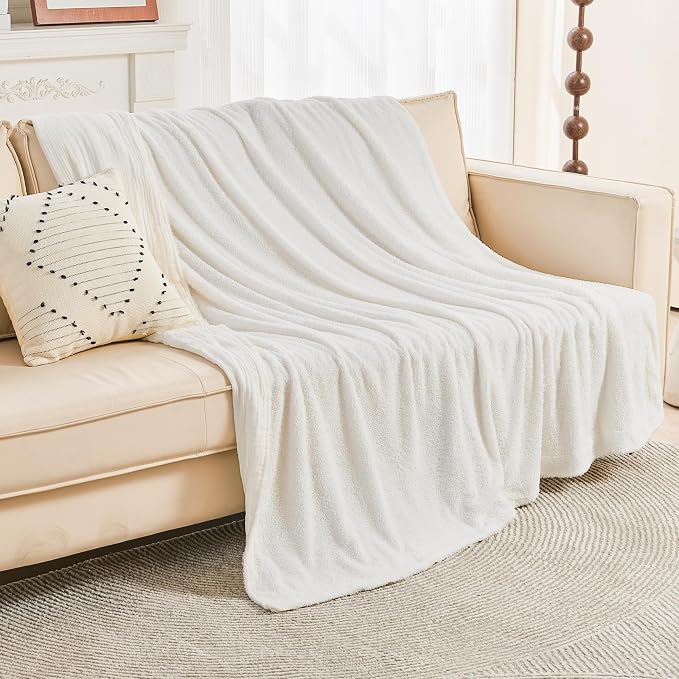 EMME Muslin and Fleece Queen Blanket Reversible - Image 4