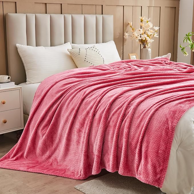 NEWCOSPLAY Super Soft Queen Blanket Coral Pink Premium Silky Flannel Fleece - Image 3