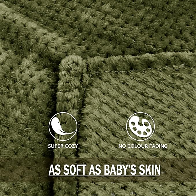 Exclusivo Mezcla Fleece Bed Blanket King Size, Super Soft and Warm Blankets - Image 8