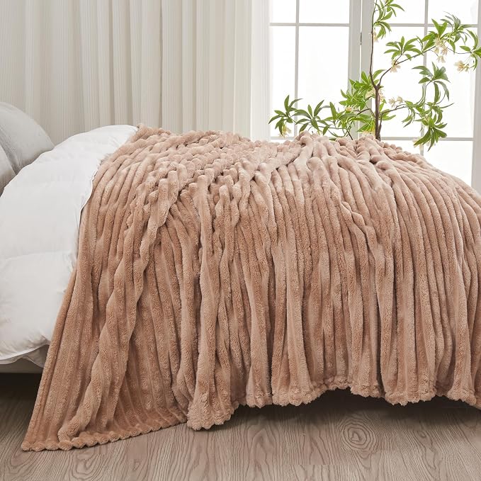 NEWCOSPLAY Super Soft Queen Blanket Taupe Premium Silky Flannel Fleece 3D - Image 4