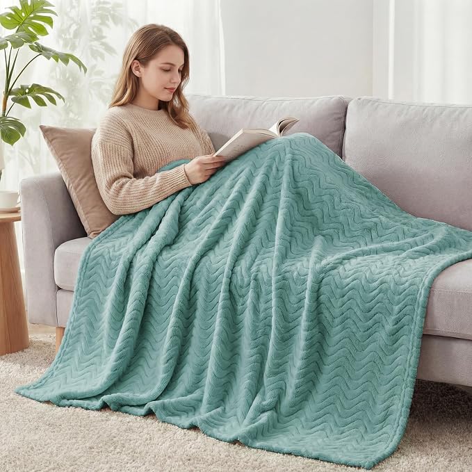 Exclusivo Mezcla Queen Blanket for Bed, Cozy Lightweight Fleece Blankets for - Image 8