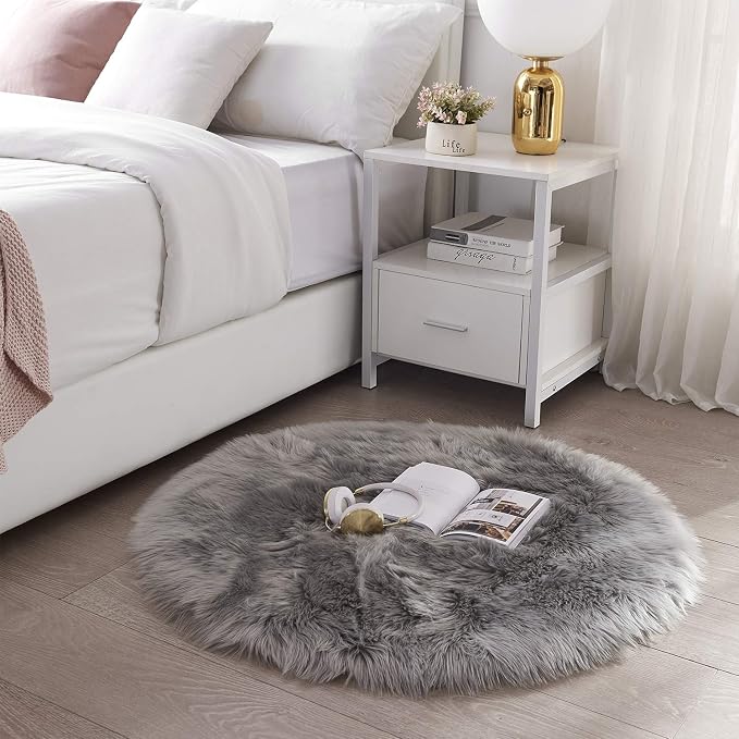 SERISSA Ultra Soft Round Faux Sheepskin Fur Area Rug, Round Fluffy Rugs Plush - Image 2