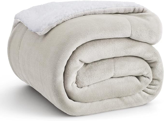 Bedsure GentleSoft Sherpa Fleece Throw Blanket by BEDSURE