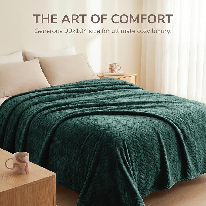 Exclusivo Mezcla Twin Blanket for Bed, Cozy Lightweight Fleece Blankets for All - Image 2