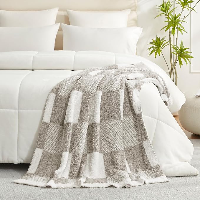 Snuggle Sac Checkered Blanket, 60x80 inches - Image 8