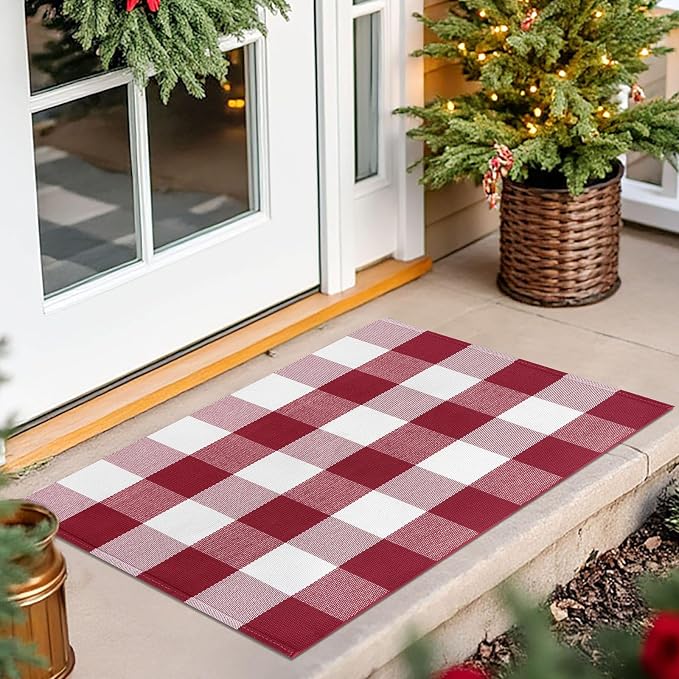 IOHOUZE Christmas Buffalo Plaid Rug 2x3 Ft Outdoor Indoor Doormat Red White by iOhouze