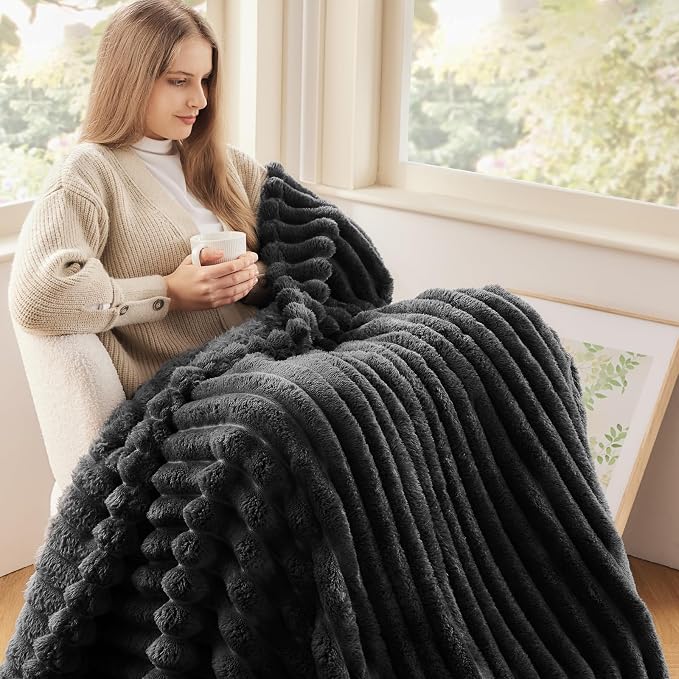 NEWCOSPLAY Super Soft Twin Blanket Grey Premium Silky Flannel Fleece 3D Ribbed - Image 2