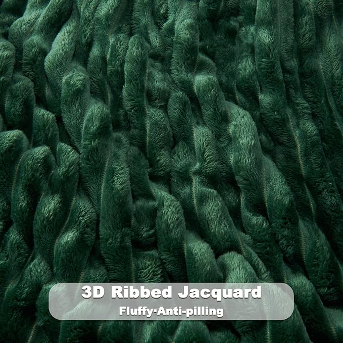 NEWCOSPLAY Super Soft Queen Blanket Dark Green Premium Silky Flannel Fleece 3D - Image 5