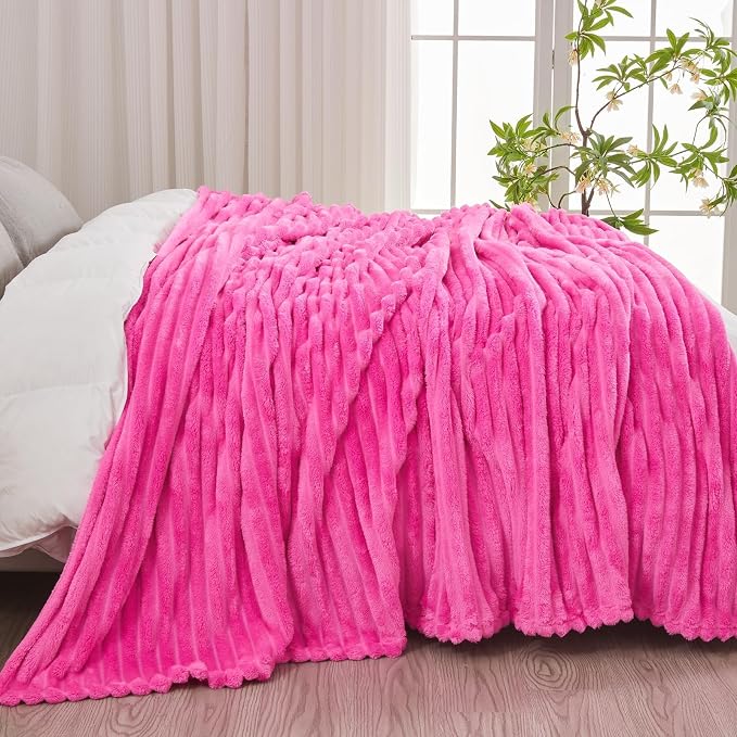 NEWCOSPLAY Super Soft King Blanket Hot Pink Premium Silky Flannel Fleece 3D - Image 4