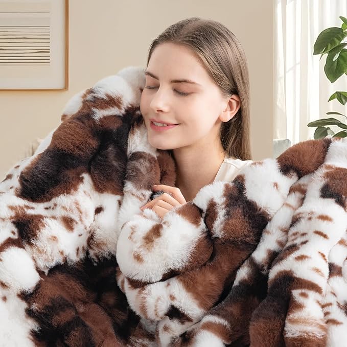 Touchat Cow Print Blanket for Couch, Faux Fur Throw Blanket, Super Heavy Warm - Image 6